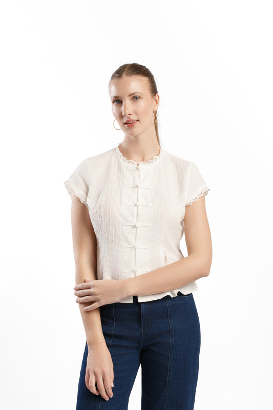 BLUSA BLANCA CON ENCAJE JAPONÉS