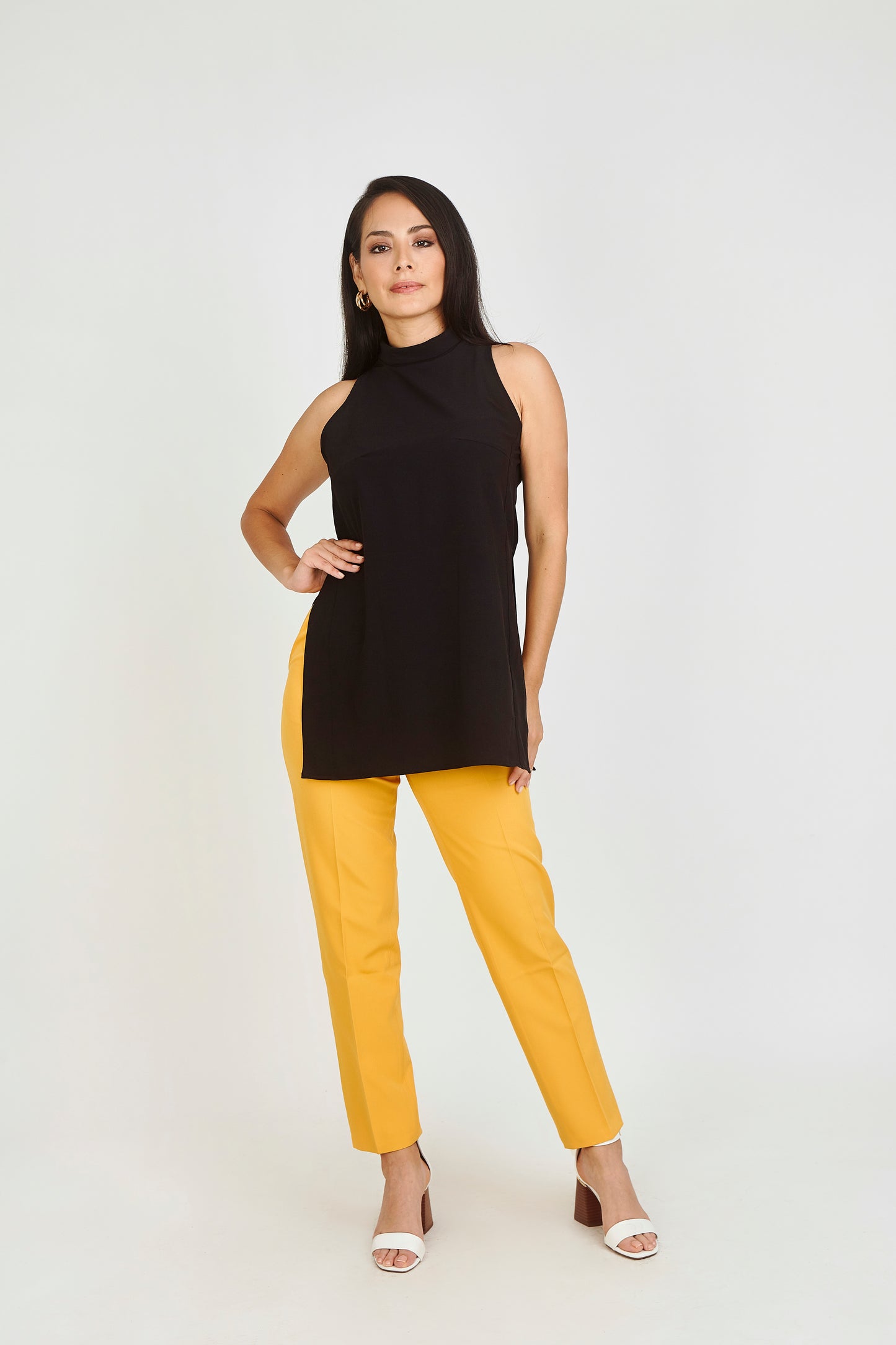 BLUSA LARGA NEGRA