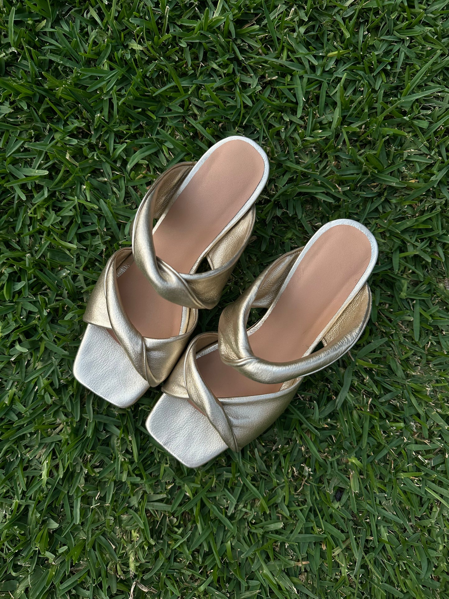 AURORA HEELS