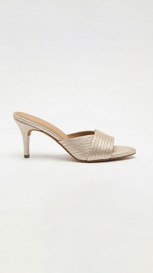 AMELIA HEELS