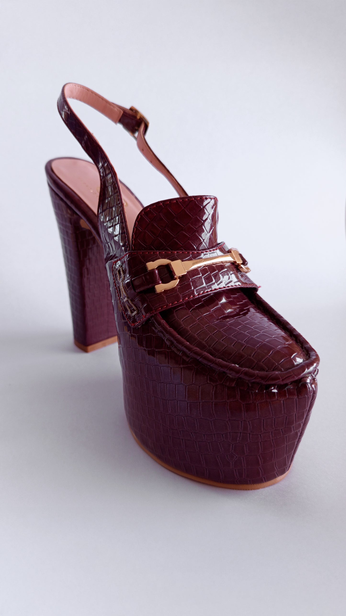 PLATFORM MOCCASIN HEEL BURGUNDY