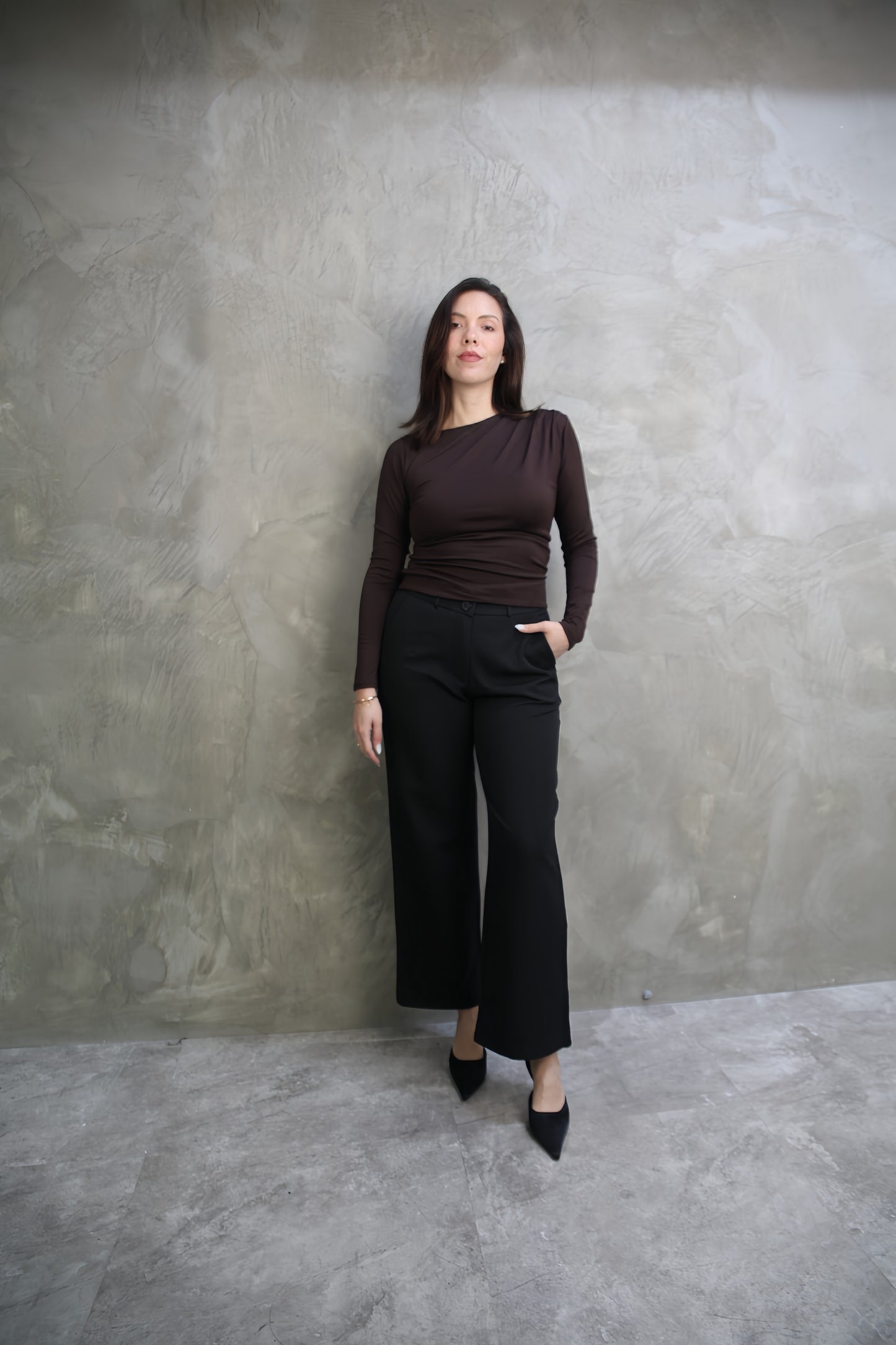 PANTALÓN RECTO NEGRO
