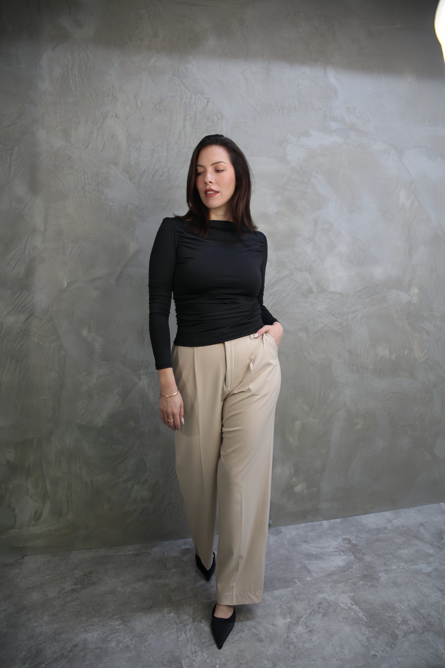 PANTALÓN SASTRERO BEIGE
