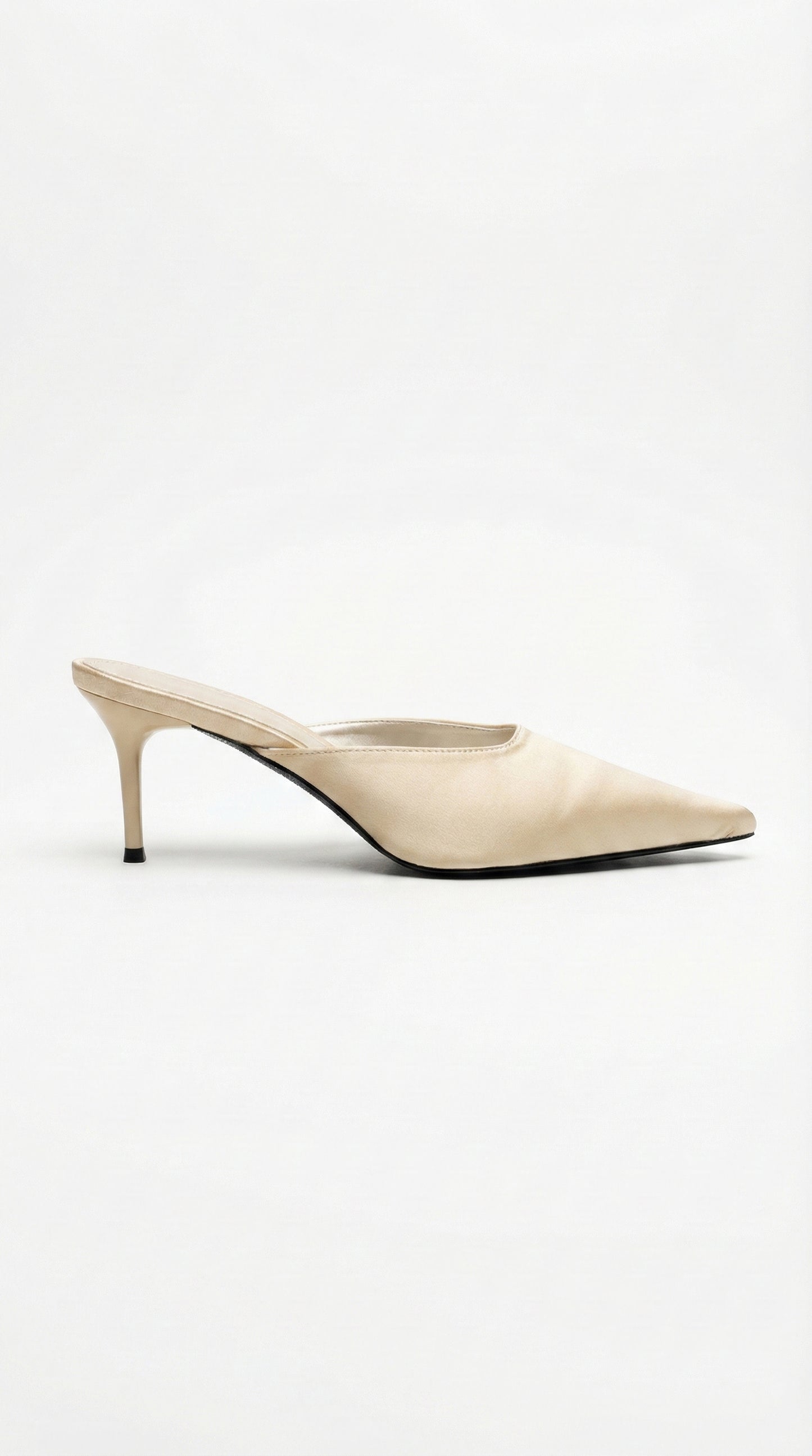 MULE HEEL CHAMPAGNE